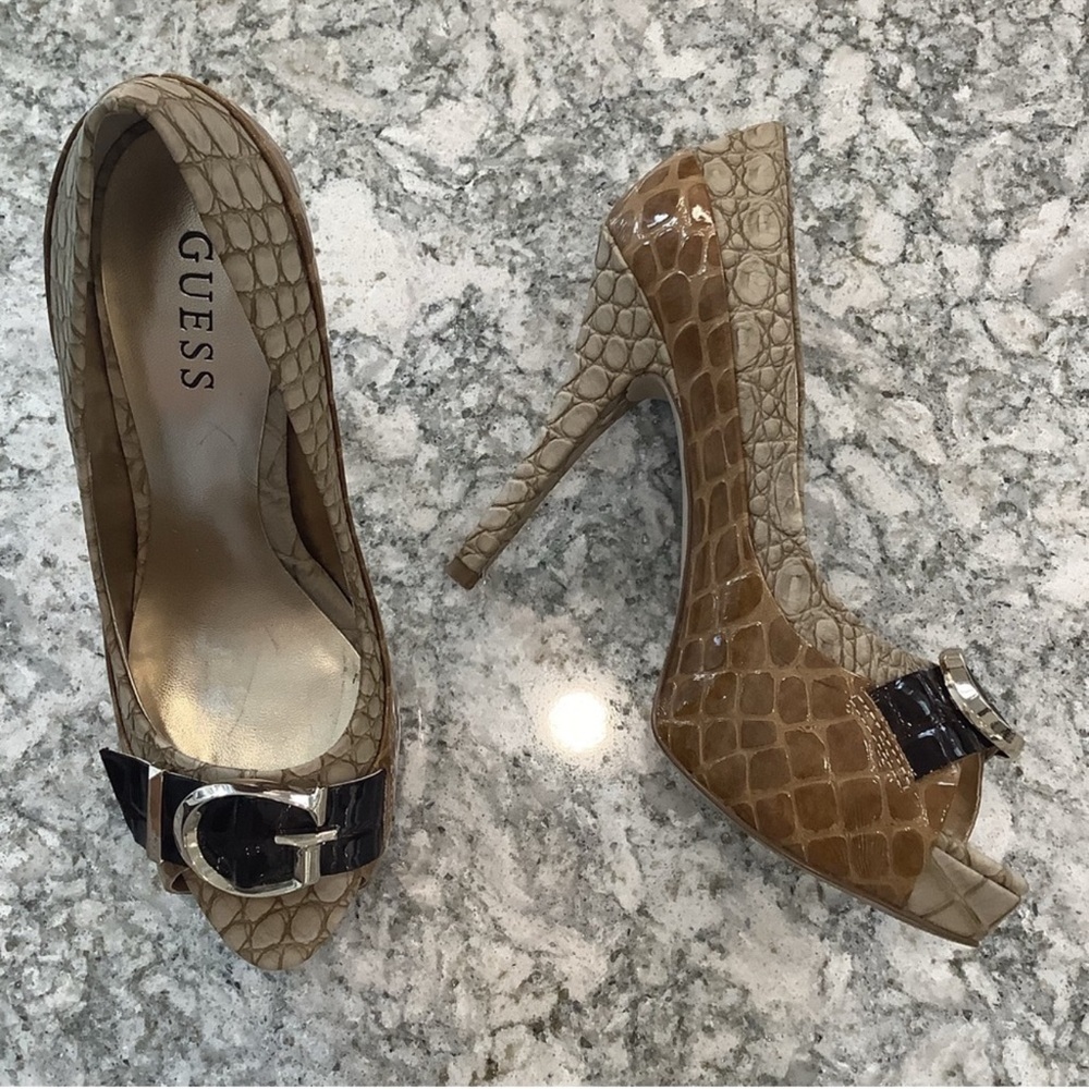 Guess faux snakeskin high heel platform shoes